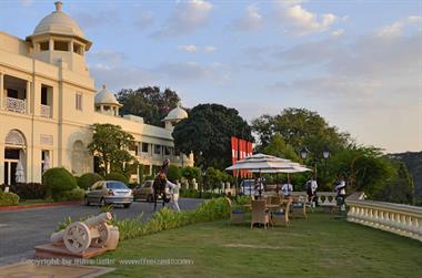 02 Hotel_Laxmi_Vilas_Palace,_Udaipur_DSC4266_b_H600